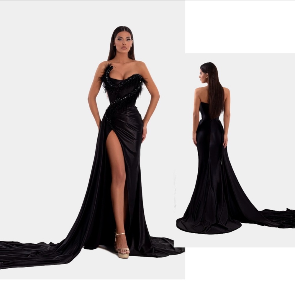 CORSET FEATHER BLACK DRESS